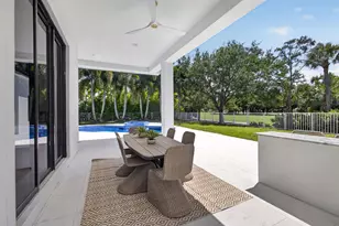 2725 Seneca Cir, West Palm Beach, FL 33409 - Photo 79