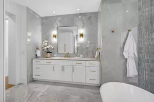 2725 Seneca Cir, West Palm Beach, FL 33409 - Photo 55
