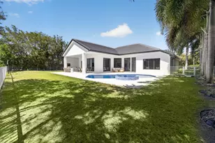 2725 Seneca Cir, West Palm Beach, FL 33409 - Photo 91