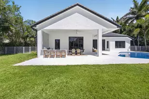 2725 Seneca Cir, West Palm Beach, FL 33409 - Photo 93
