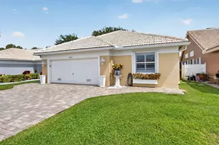 12806 Hampton Lakes Cir, Boynton Beach, FL 33436 - Photo 3