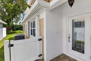 12806 Hampton Lakes Cir, Boynton Beach, FL 33436 - Photo 7