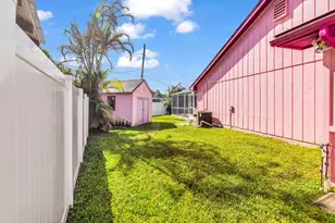 2024 NE 24th St, Jensen Beach, FL 34957 - Photo 11