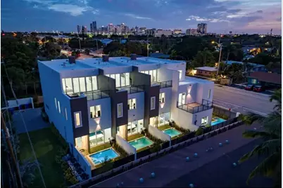 1222 NE 15th Avenue, Fort Lauderdale, FL 33304 - Photo 1