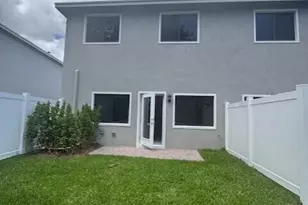 4844 Dillion St, Lake Worth, FL 33463 - Photo 13