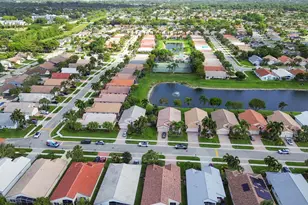 8856 Thames River Dr, Boca Raton, FL 33433 - Photo 25
