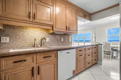 111 N Pompano Beach Boulevard #1609, Pompano Beach, FL 33062 - Photo 5