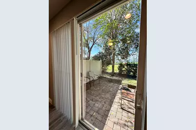 278 Lake Monterey Circle, Boynton Beach, FL 33426 - Photo 13