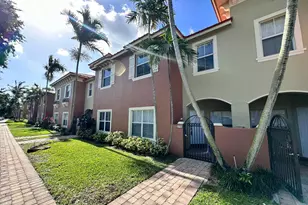 278 Lake Monterey Cir, Boynton Beach, FL 33426 - Photo 3