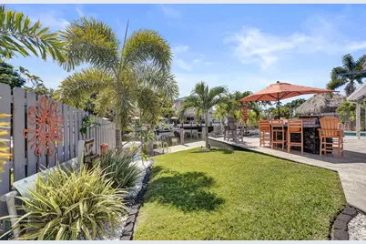 1221 SE 3rd Avenue, Pompano Beach, FL 33060 - Photo 21