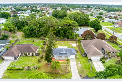 1781 SW Cloverleaf Street, Port Saint Lucie, FL 34953 - Photo 5
