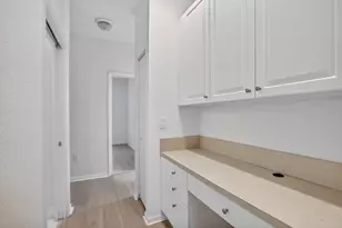 7915 NW 20th St, Pembroke Pines, FL 33024 - Photo 27