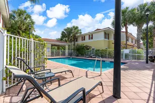 2543 NW 31st Ct, Oakland Park, FL 33309 - Photo 43