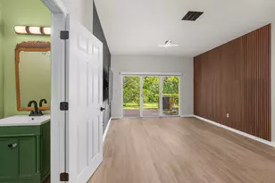 2543 NW 31st Ct, Oakland Park, FL 33309 - Photo 11