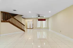 22965 Old Inlet Bridge Dr, Boca Raton, FL 33433 - Photo 3