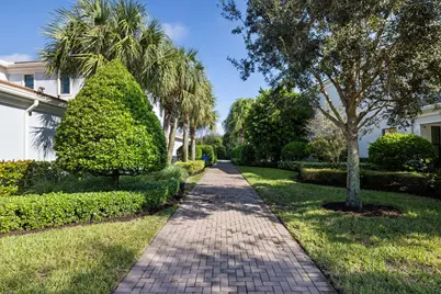 5525 Renoir Place, Palm Beach Gardens, FL 33418 - Photo 5
