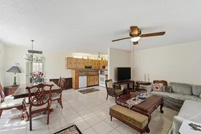 226 E Normandy #E, Delray Beach, FL 33484 - Photo 3