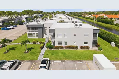226 E Normandy #E, Delray Beach, FL 33484 - Photo 19