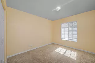 2037 SW Providence Pl, Port Saint Lucie, FL 34953 - Photo 7