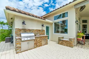 712 Verona Ct, Weston, FL 33326 - Photo 37