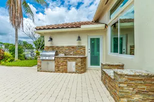 712 Verona Ct, Weston, FL 33326 - Photo 37