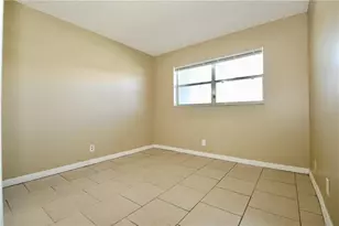 9915 Sandalfoot Blvd, Boca Raton, FL 33428 - Photo 11
