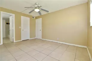 9915 Sandalfoot Blvd, Boca Raton, FL 33428 - Photo 17