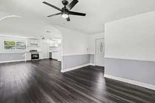 180 SE Serenata Ct, Port Saint Lucie, FL 34983 - Photo 15
