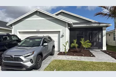 777 SE Bloomfield Road SE, Port Saint Lucie, FL 34984 - Photo 1
