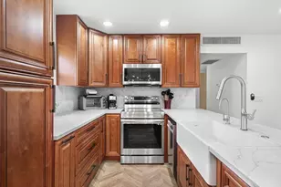 156 Seville, Delray Beach, FL 33446 - Photo 1