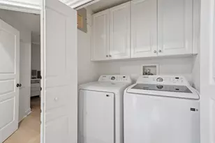 1050 E Heritage Club Cir, Delray Beach, FL 33483 - Photo 31