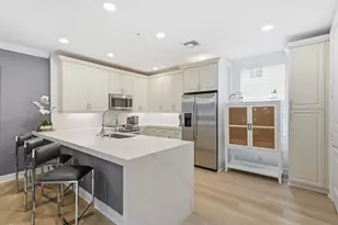 1050 E Heritage Club Cir, Delray Beach, FL 33483 - Photo 5