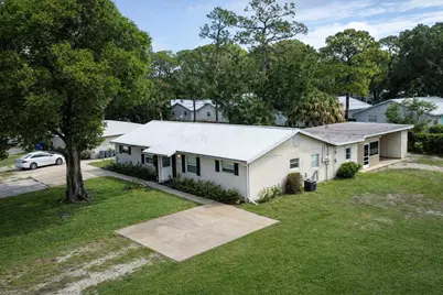 1504 41st Avenue, Vero Beach, FL 32960 - Photo 1