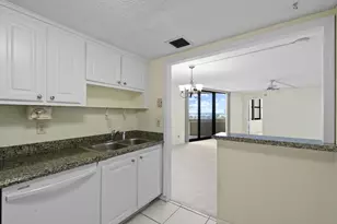 2800 N Ocean Dr, Singer Island, FL 33404 - Photo 9