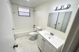 15600 NW 7th Ave, Miami, FL 33169 - Photo 9