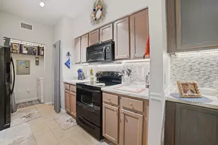 6101 Myrtlewood Cir W, Palm Beach Gardens, FL 33418 - Photo 5