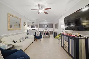 6101 Myrtlewood Cir W, Palm Beach Gardens, FL 33418 - Photo 3