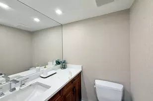 3000 N Ocean Dr, Singer Island, FL 33404 - Photo 19