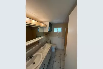 8717 SW 16th Place, Davie, FL 33324 - Photo 9