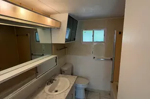 8717 SW 16th Pl, Davie, FL 33324 - Photo 9
