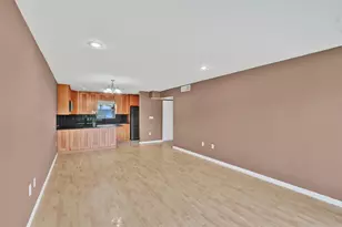 7580 SW 82nd St, Miami, FL 33143 - Photo 11