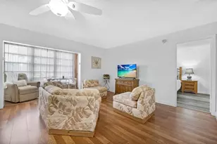 8280 SW 24th St, North Lauderdale, FL 33068 - Photo 7