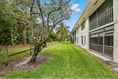 1701 Sabal Ridge Circle #B, Palm Beach Gardens, FL 33418 - Photo 23