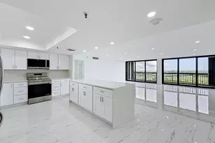 2480 Presidential Way, West Palm Beach, FL 33401 - Photo 5