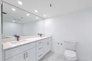 2480 Presidential Way, West Palm Beach, FL 33401 - Photo 21