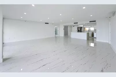2480 Presidential Way #902, West Palm Beach, FL 33401 - Photo 15