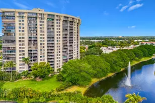 2480 Presidential Way, West Palm Beach, FL 33401 - Photo 43