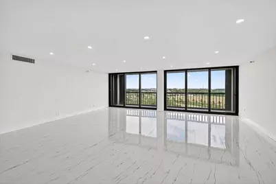 2480 Presidential Way #902, West Palm Beach, FL 33401 - Photo 1