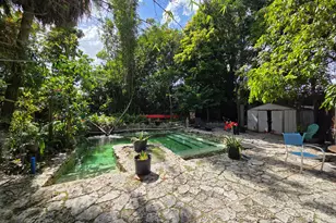 238 SW 1st St, Florida City, FL 33034 - Photo 11