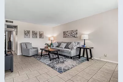 167 Cambridge G, West Palm Beach, FL 33417 - Photo 3